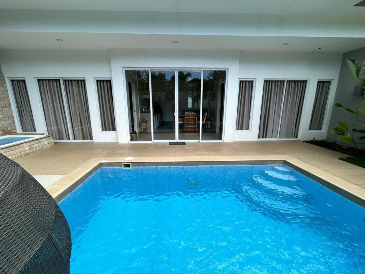 Pineale Villas, Resort And Spa Panglao Bagian luar foto