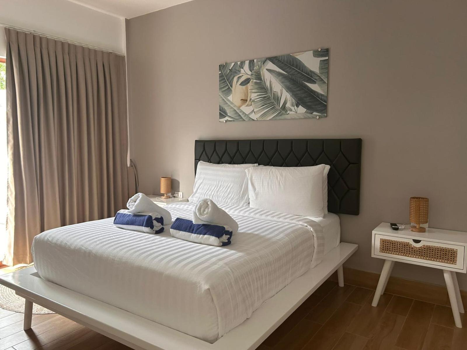 Pineale Villas, Resort And Spa Panglao Bagian luar foto