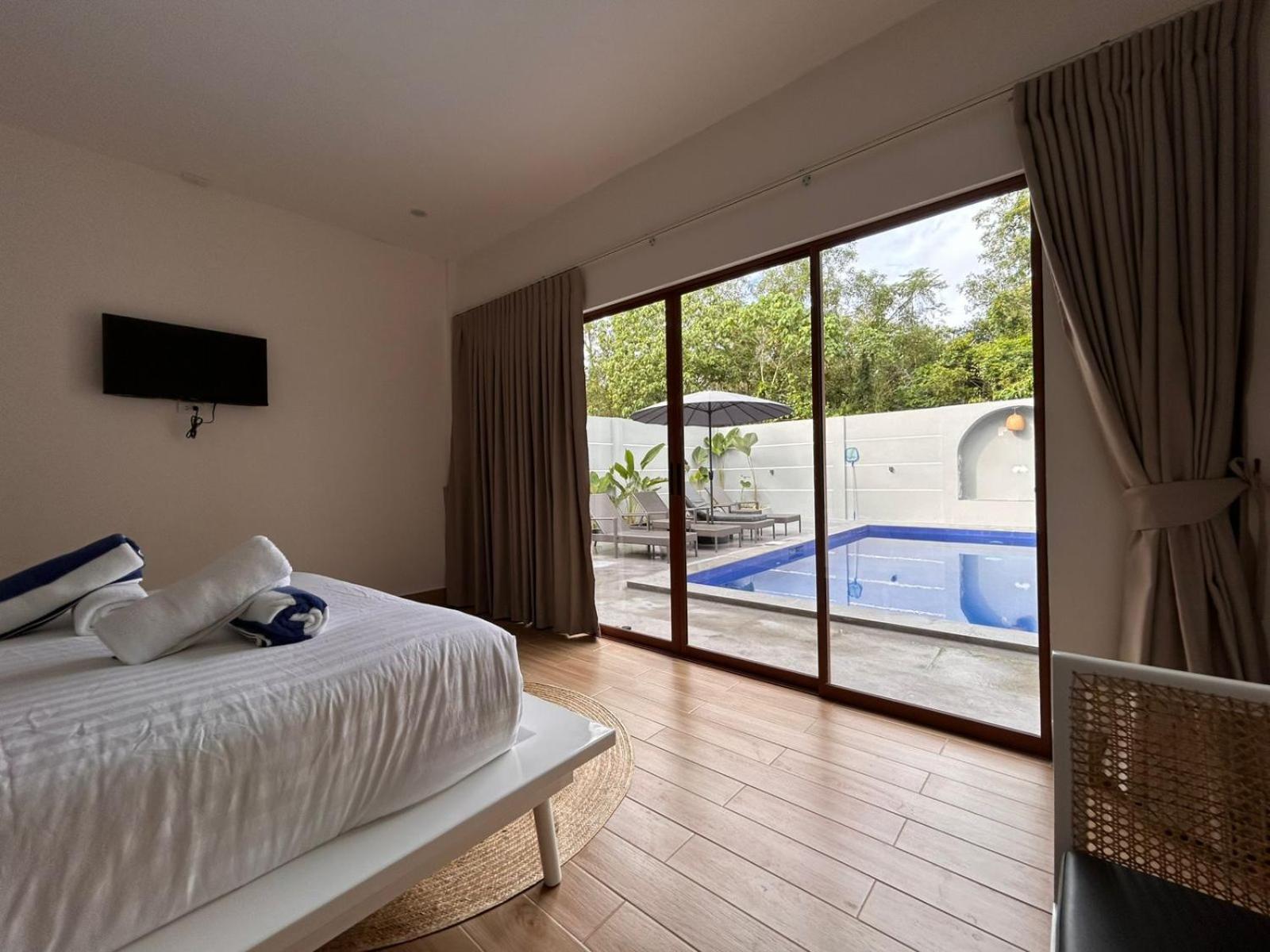 Pineale Villas, Resort And Spa Panglao Bagian luar foto
