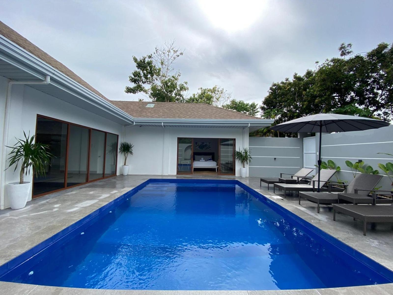 Pineale Villas, Resort And Spa Panglao Bagian luar foto